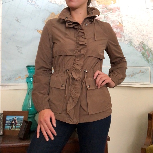 Banana Republic Jackets & Blazers - Banana Republic Ruffle Raincoat